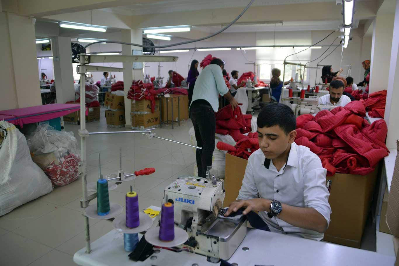 Doğubayazıt’ta kurulan fabrika ile 35 ülkeye ihracat yapılıyor